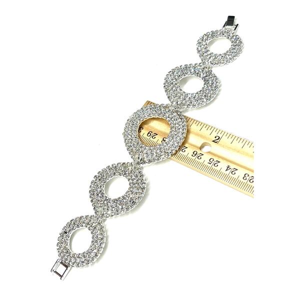 NEW Bracelet Clear Crystal Rhinestone Geometric Circle High End Jewelry A27 - Picture 1 of 5